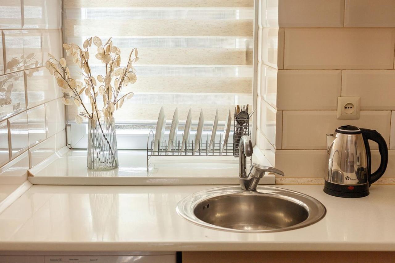 Avangard Magnus Apartment Λβιβ Εξωτερικό φωτογραφία